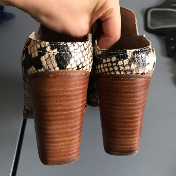 🧡Beautiful Aldo  heel mules  🤎 - Picture 5 of 8